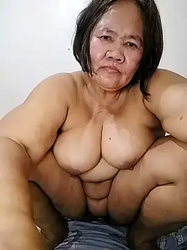 Hotsexymomcams4u Show in webcam
