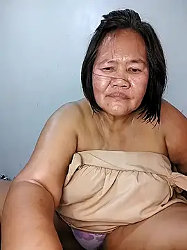 โชว์เว ็บแคมของ Hotsexymomcams4u