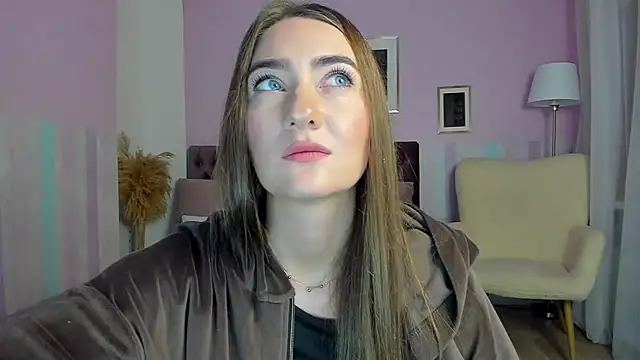 Show modela Evalaniss na web-kameri