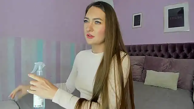 Chat +18 de Evalaniss ao vivo