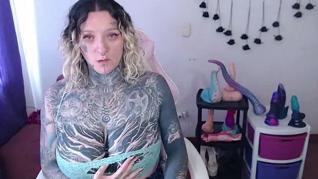 SLOPPYTITSS XXX чат на живо