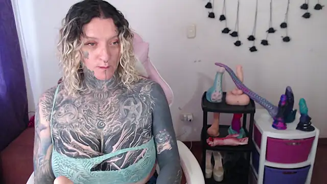 SLOPPYTITSS' Webcam Show