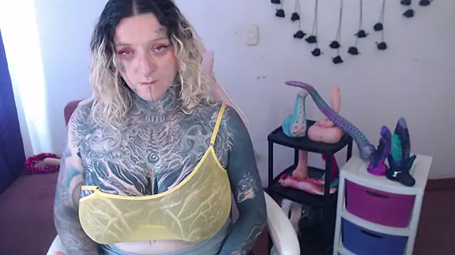 SLOPPYTITSS' Webcam Show
