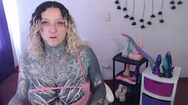 SLOPPYTITSS Chat XXX in diretta
