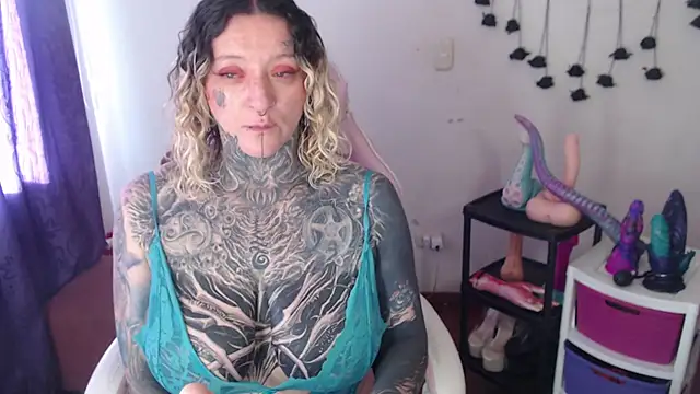 SLOPPYTITSS Pertunjukan Webcam