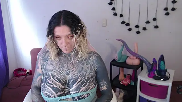 SLOPPYTITSS' Webcam Show