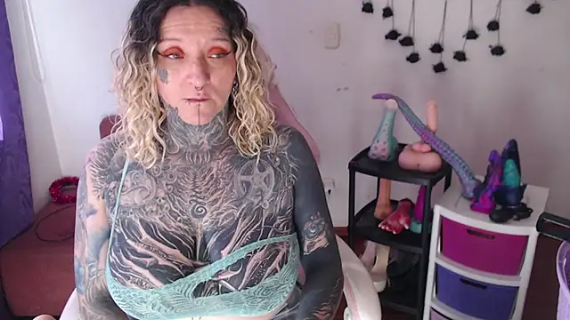 SLOPPYTITSS – webcam-show