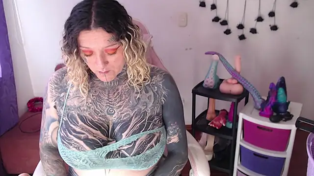 SLOPPYTITSS Adlı Modelin Web Kamerası Şovu
