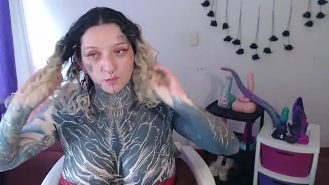 SLOPPYTITSS Show in webcam