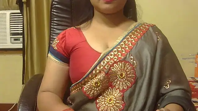 PUCHEJAAN Live XXX Chat