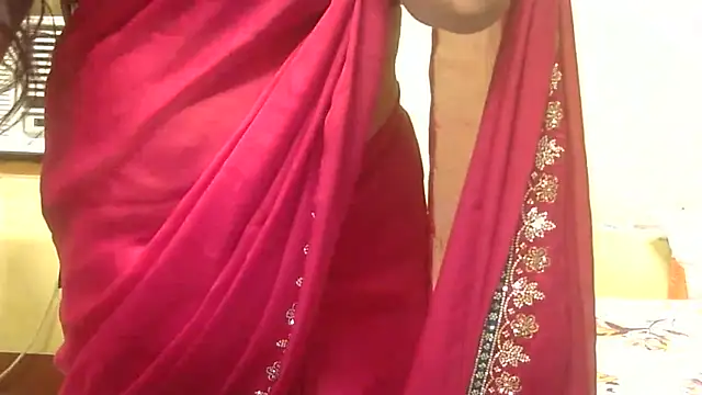 PUCHEJAAN live XXX chat