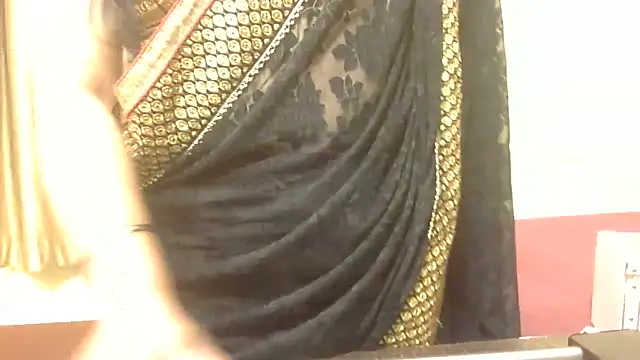 Chat +18 de PUCHEJAAN ao vivo
