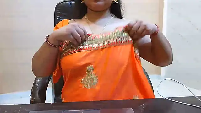 PUCHEJAAN Live XXX-Chat