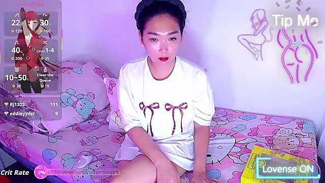 Molly_Grandeのウェブカメラショー