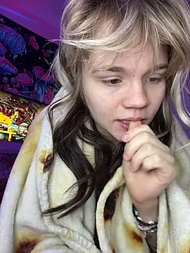 Cutiepiespanks' Webcam Show