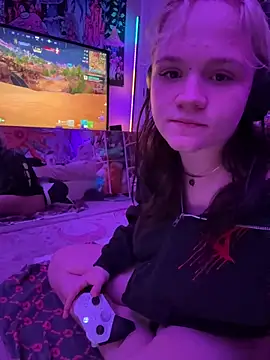 Cutiepiespanks' Webcam Show