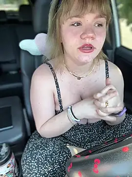 Cutiepiespanks' Webcam Show
