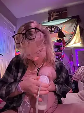 Cutiepiespanks' Webcam Show