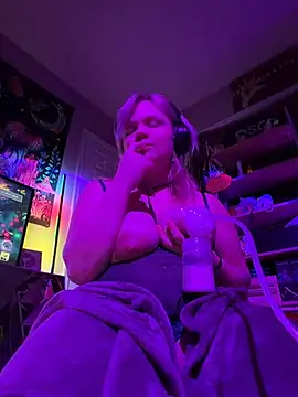 Cutiepiespanks Webcamshow