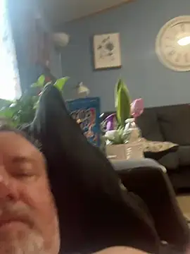 lawndad79: διαδικτυακό σόου στην κάμερα