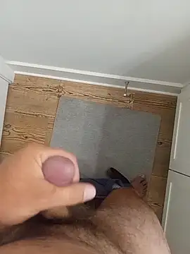 Mark_Dad Show in webcam