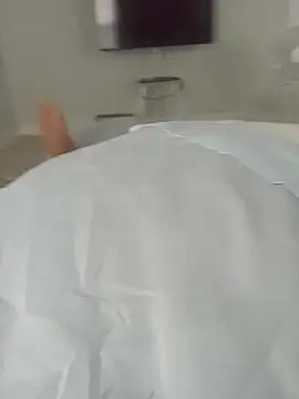 Mark_Dad Show in webcam