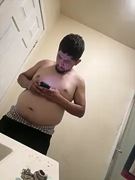 bigballs069's Webcam Show