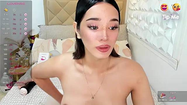 TsHeartXxx 网络视讯表演
