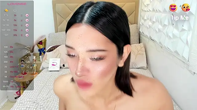 Webkamerová show TsHeartXxx