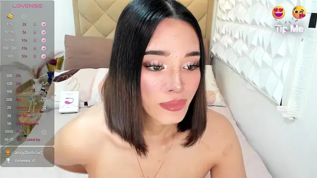 TsHeartXxx Pertunjukan Webcam