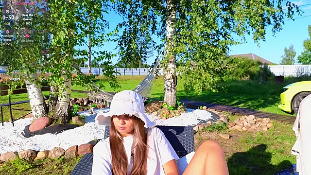 Misss_Vikk Chat XXX in diretta