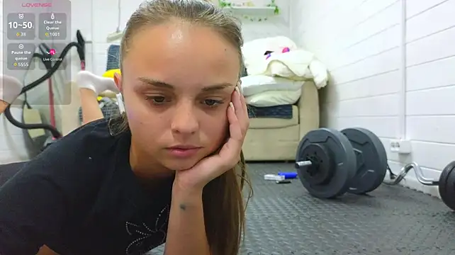 Misss_Vikk live XXX chat