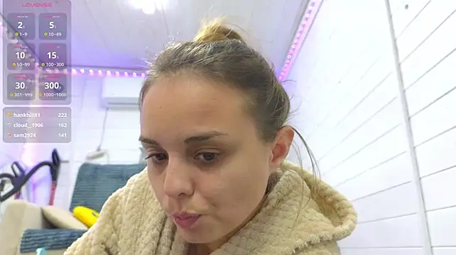 Misss_Vikk Live XXX-Chat