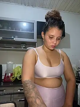 Show de naughty_curly69 na webcam