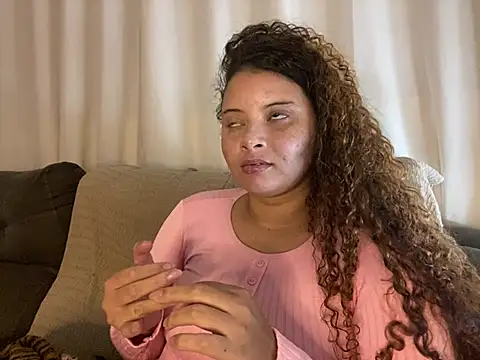 Show de naughty_curly69 na webcam