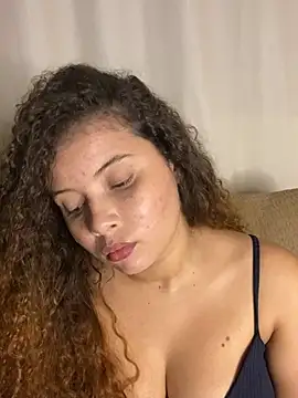 Show de naughty_curly69 na webcam