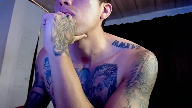 Adam_Hudsond XXX чат на живо