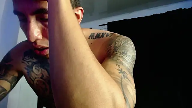 Adam_Hudsond's Webcam Show