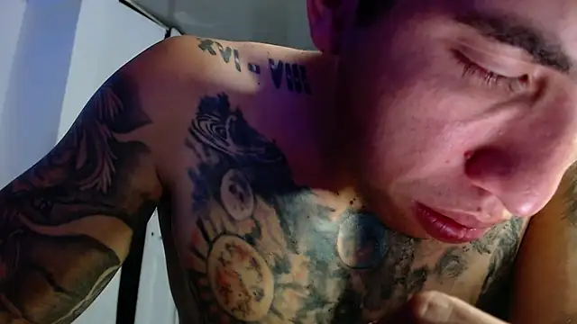 Adam_Hudsond Webcam show