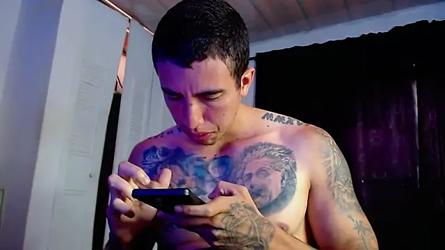 Adam_Hudsond webcam show