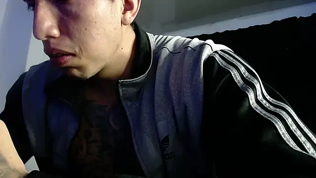 Webkamerová show Adam_Hudsond