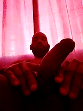 BigThickBlackCock18 webkamerás műsora