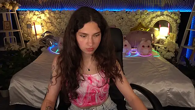 BabyFlowerr Chat XXX in diretta