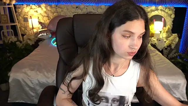 צ'אט XXX בשידור חי של BabyFlowerr