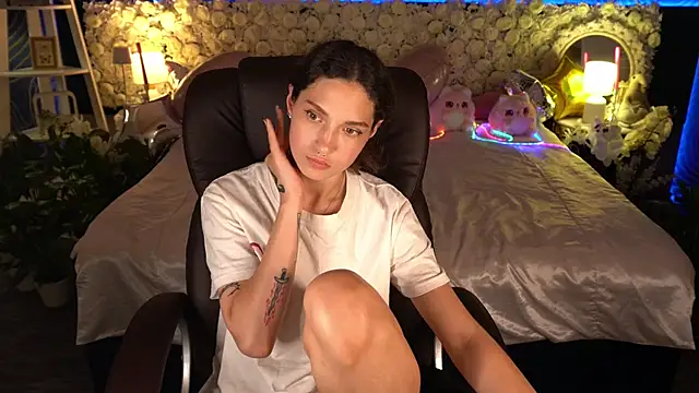 Chatroom XXX en direct de BabyFlowerr