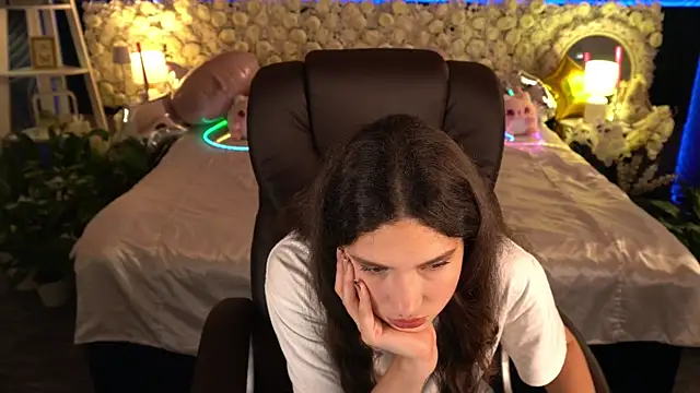 BabyFlowerr Chat XXX in diretta