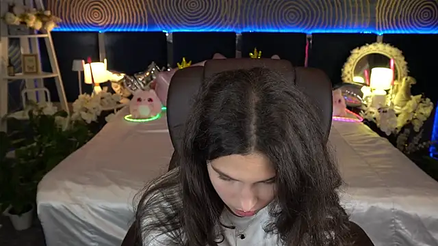 BabyFlowerr XXX чат на живо