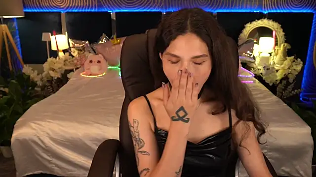 BabyFlowerr 라이브 XXX 채팅