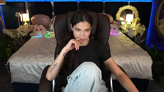 BabyFlowerr – Naživo XXX chat