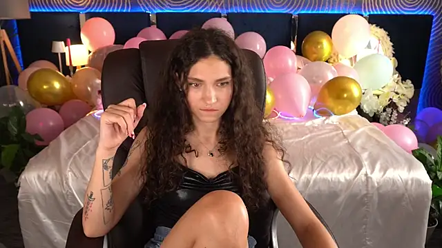 Živý XXX chat BabyFlowerr